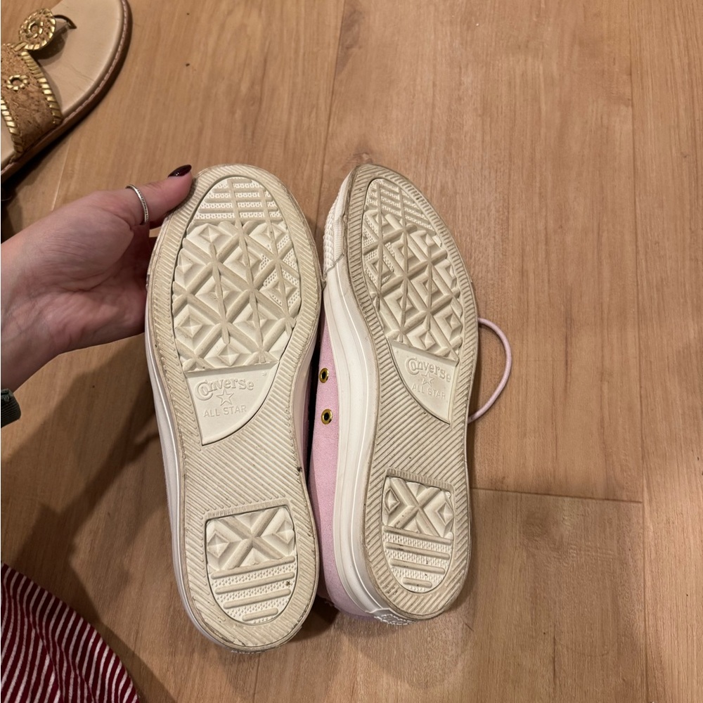 Scalloped Converse - Picture 4 of 5